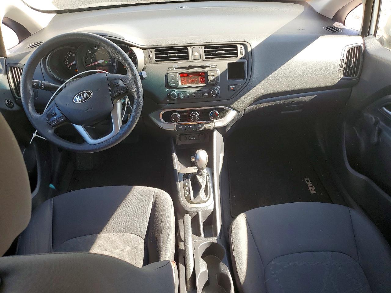 2014 Kia Rio Lx White vin: KNADM5A3XE6413654