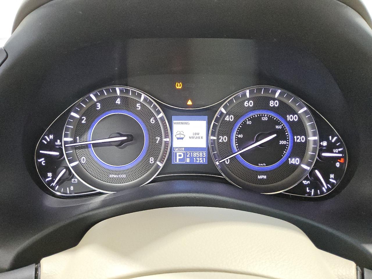 2012 Infiniti Qx56 Base White vin: JN8AZ2NE2C9023374 Damage: Warning - Tire Pressure, On, Unacceptable