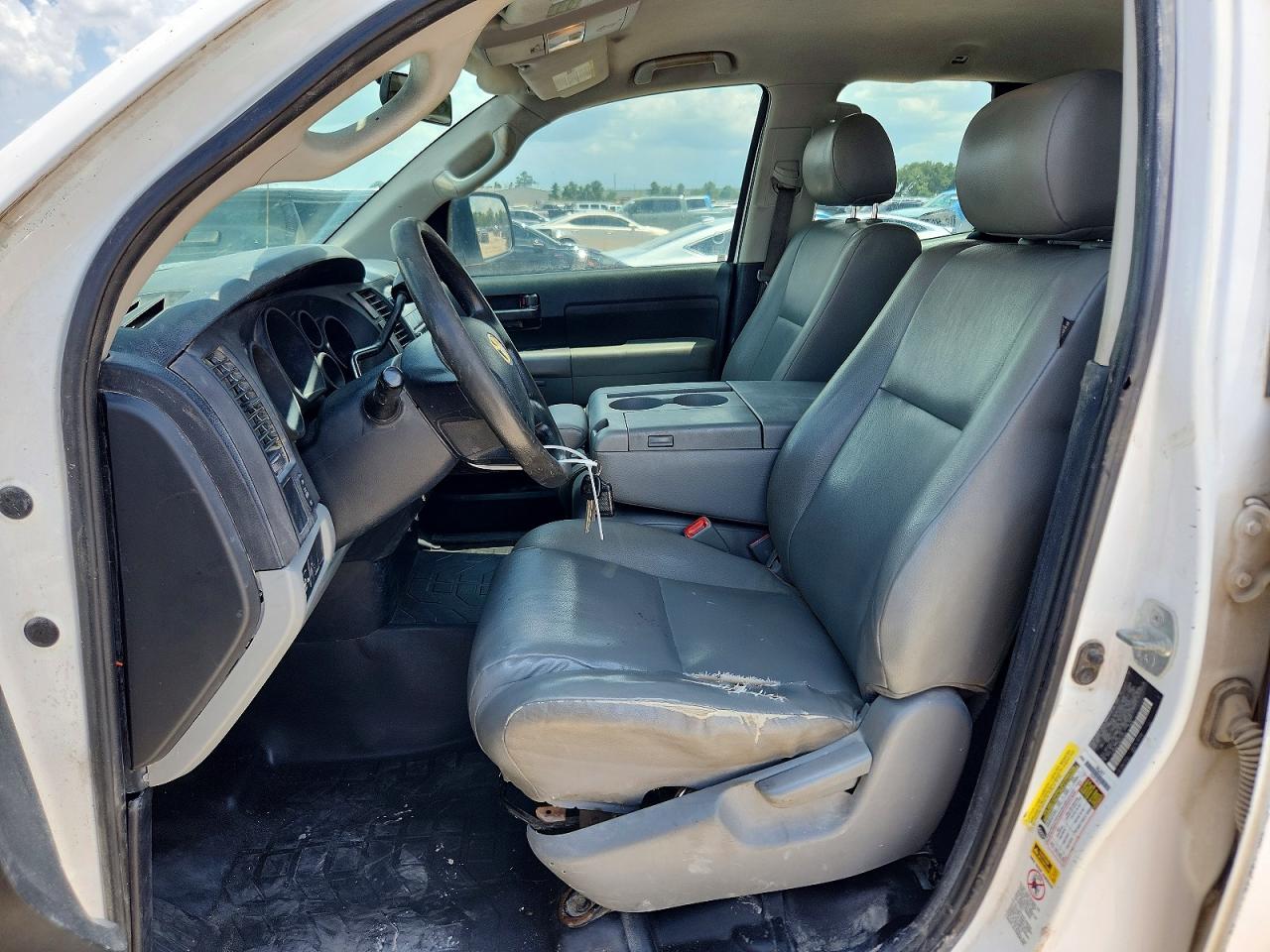 2011 Toyota Tundra Double Cab Sr5 White vin: 5TFRM5F13BX035067