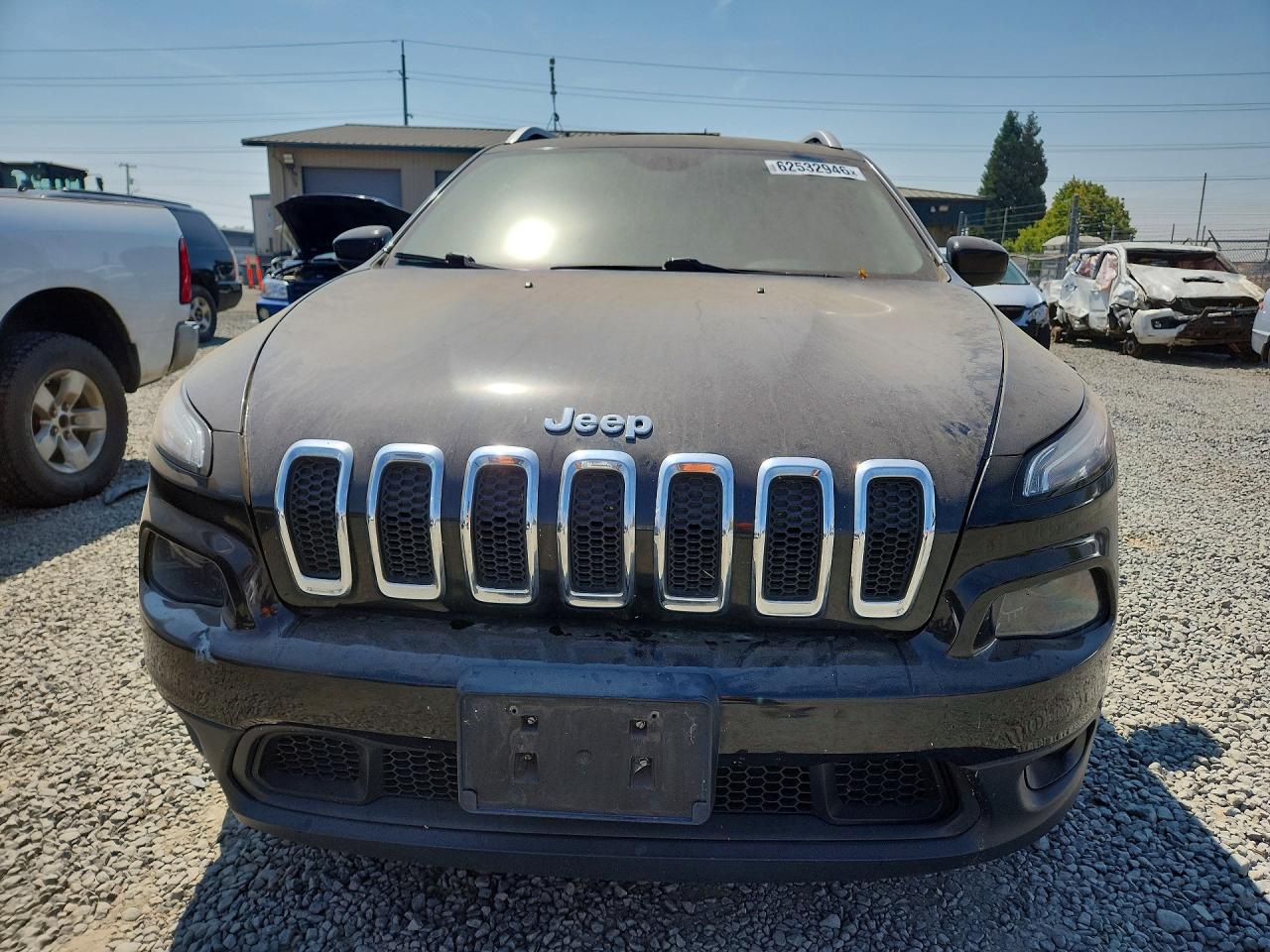 2015 Jeep Cherokee Latitude Черный vin: 1C4PJLCB5FW506343