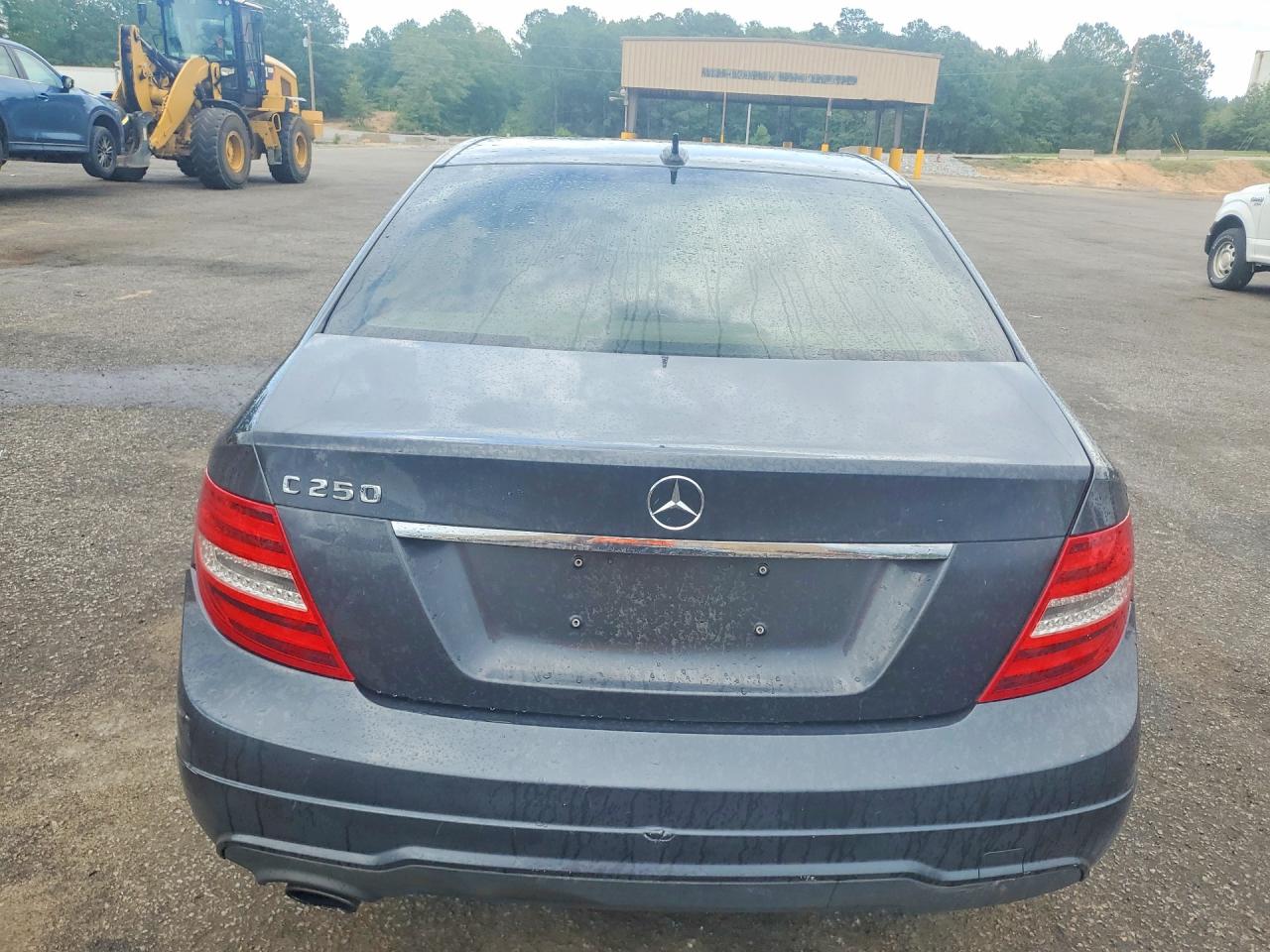 2013 Mercedes-benz C 250 Серый vin: WDDGF4HB9DR278543