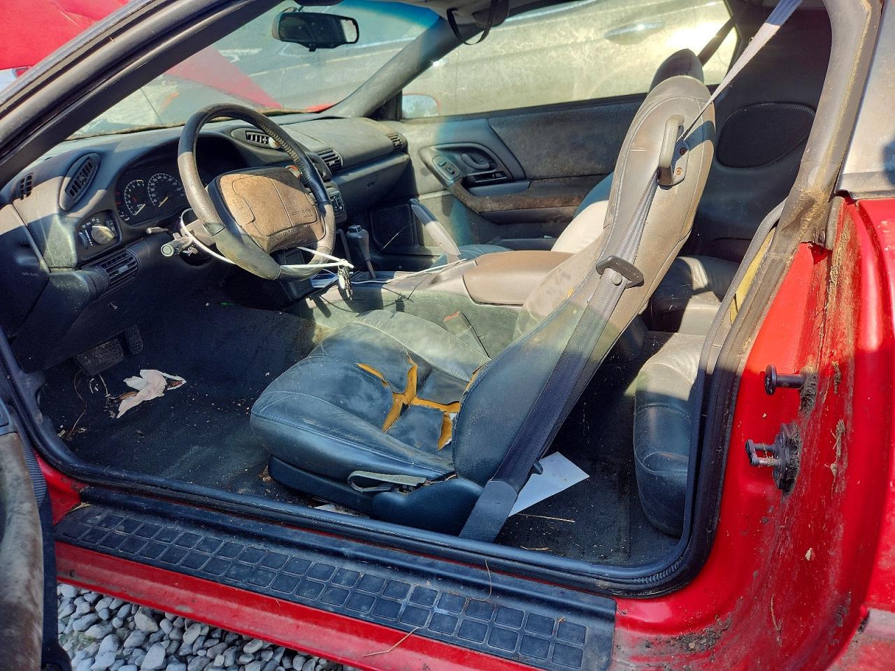 1995 Chevrolet Camaro Red vin: 2G1FP22S9S2104111