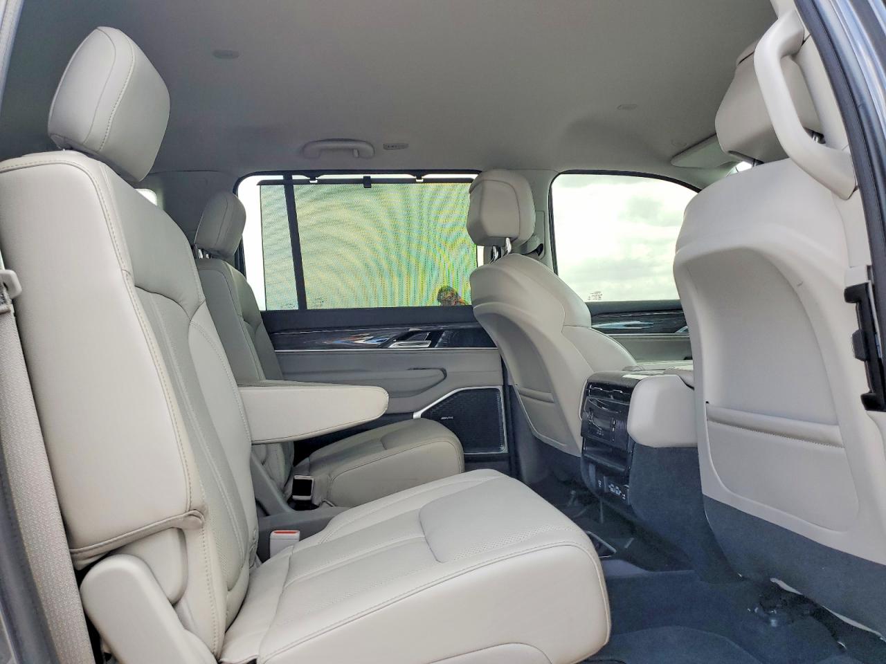 2022 Jeep Wagoneer Series Iii Gray vin: 1C4SJVDT6NS106861