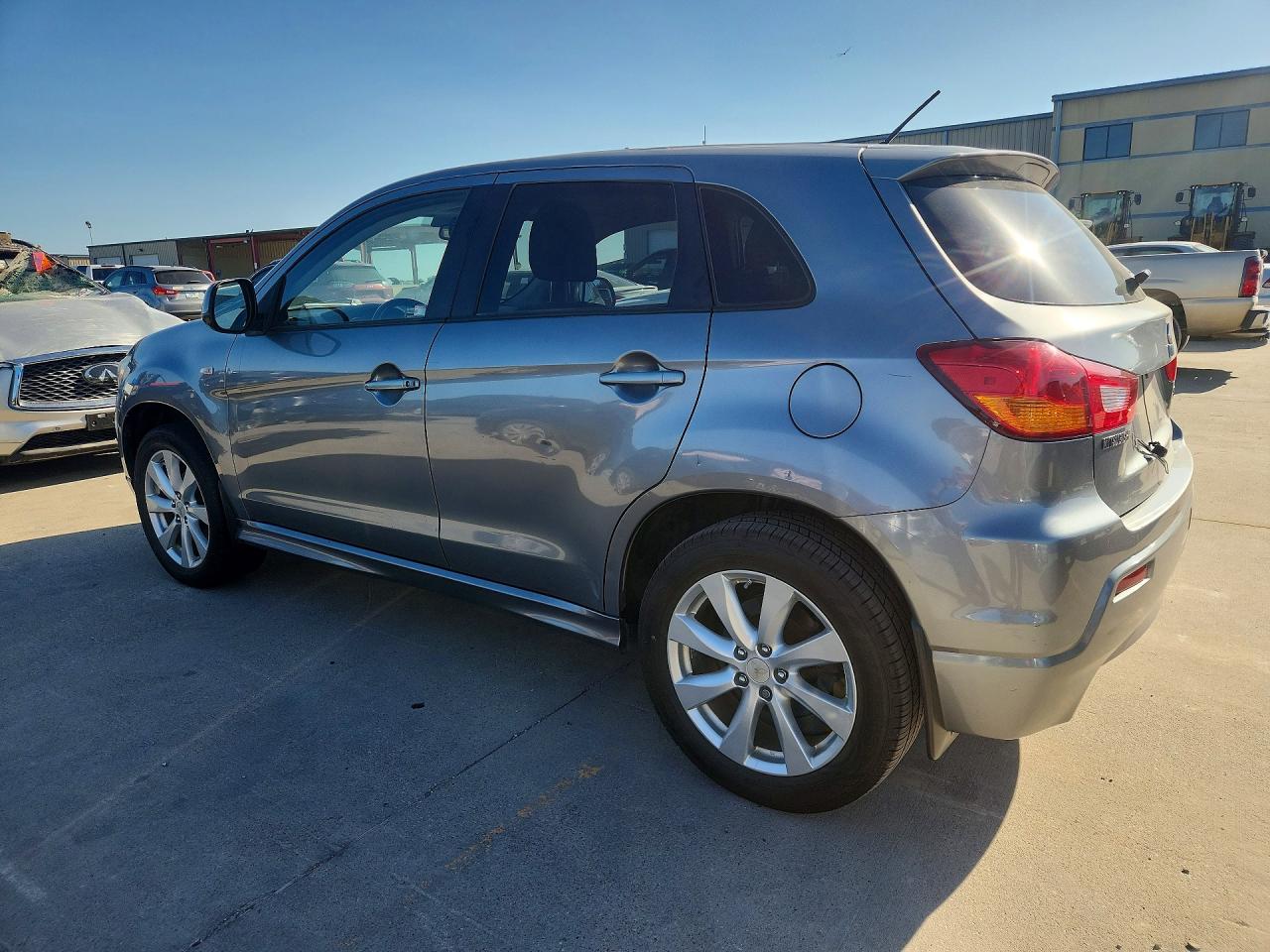 2012 Mitsubishi Outlander Sport Se Silver vin: JA4AR4AU2CZ004872