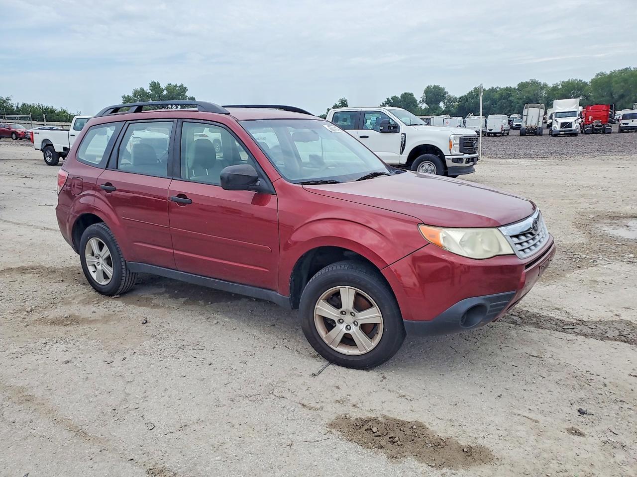 2011 Subaru Forester 2.5x Red vin: JF2SHBBC2BH783106