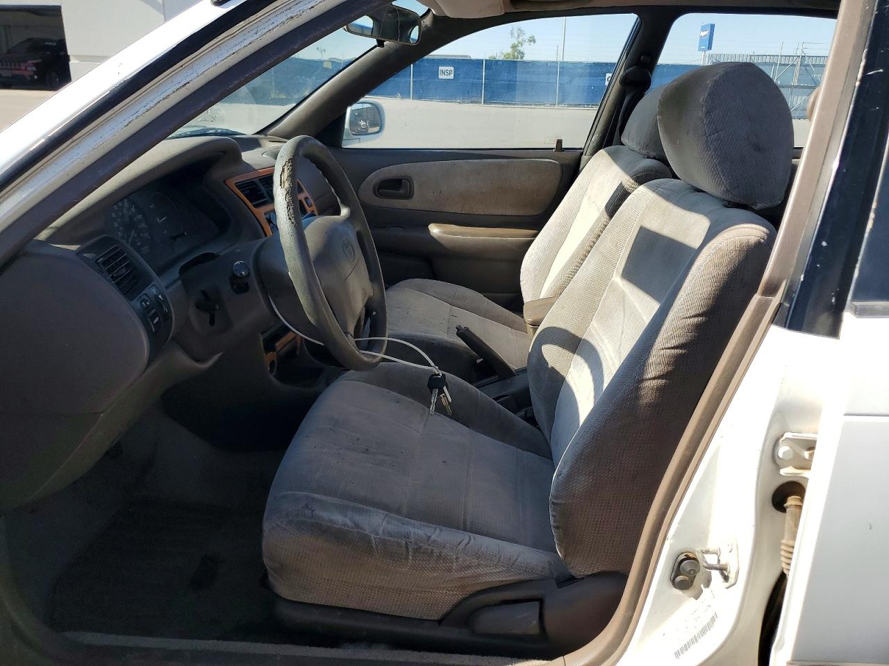 1997 Toyota Corolla Dx Белый vin: 1NXBB02E9VZ515263