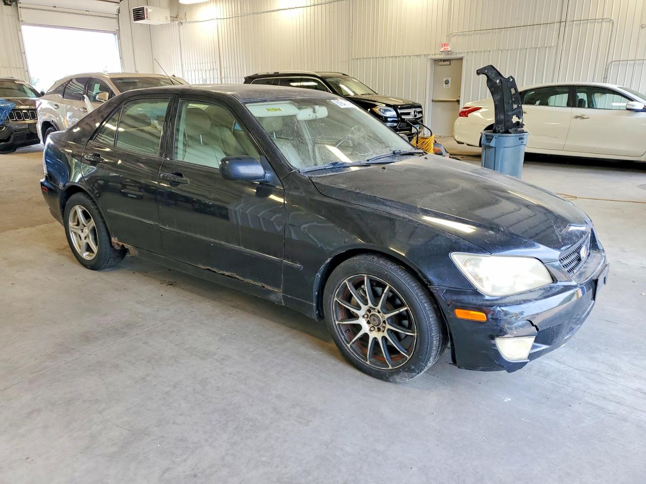 2002 Lexus Is 300 Base Черный vin: JTHBD192520048926