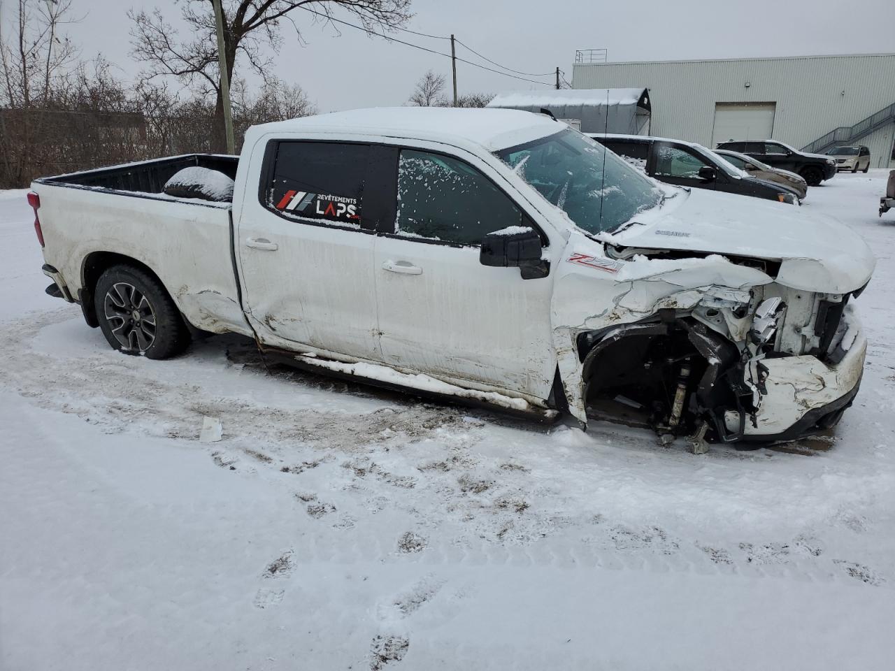 2022 Chevrolet Silverado Ltd K1500 White vin: 3GCUYEET2NG205767