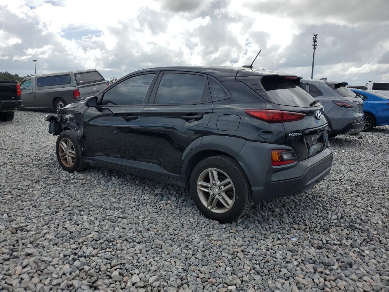 2018 Hyundai Kona Se Черный vin: KM8K12AA5JU186875