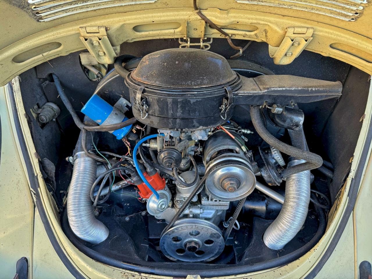 1971 Volkswagen Beetle Cream vin: 1113141332