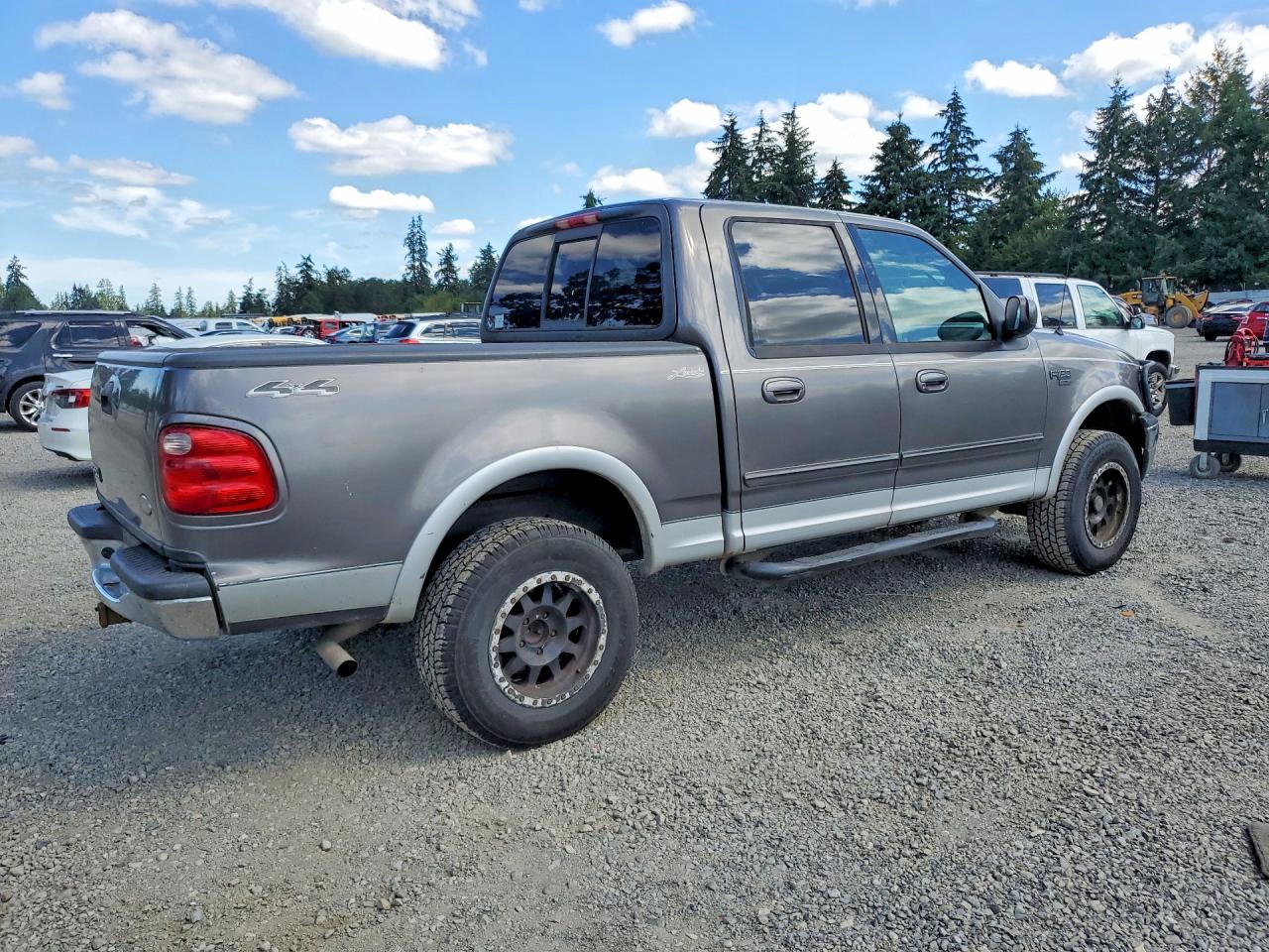 2002 Ford F150 Supercrew Gray vin: 1FTRW08L52KE14726