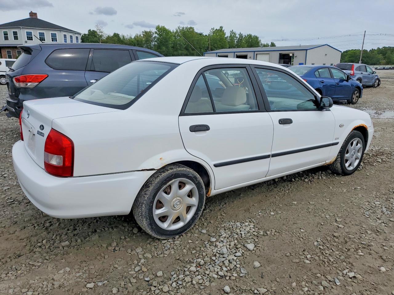 2003 Mazda Protege Dx White vin: JM1BJ225730162982
