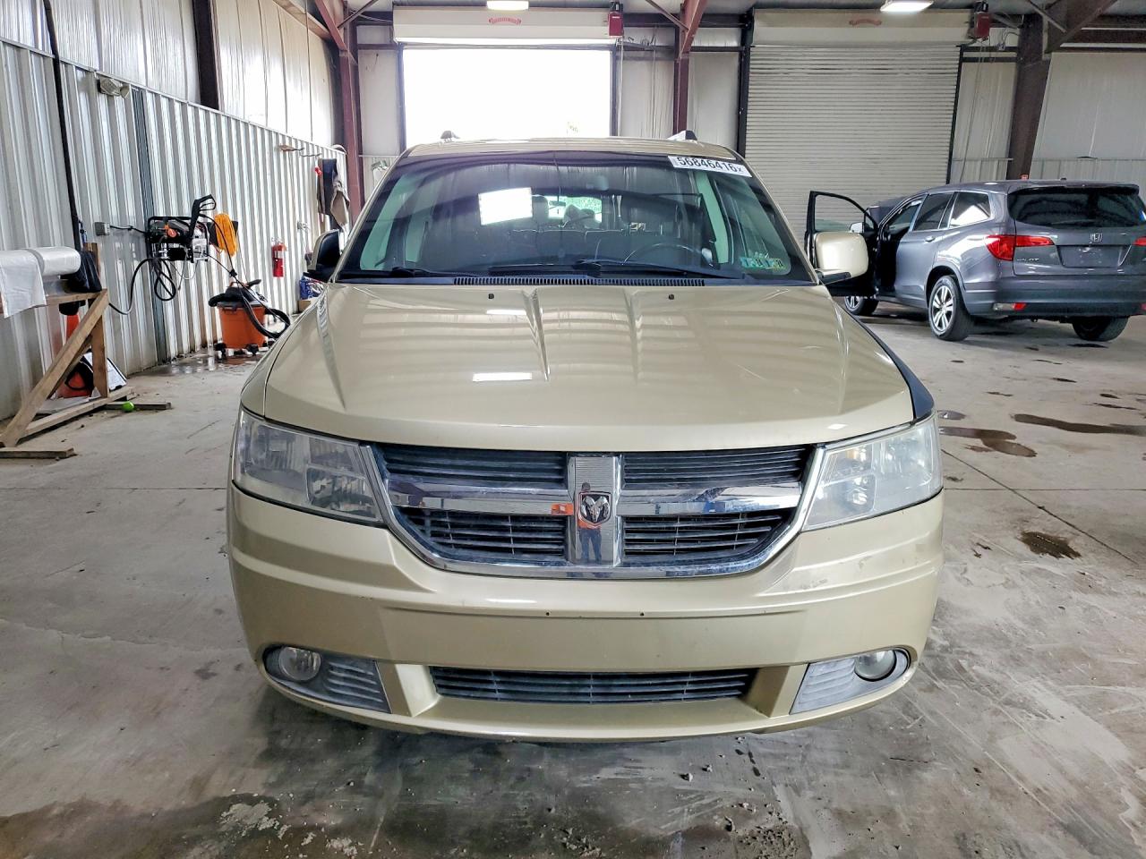 2010 Dodge Journey Sxt Gold vin: 3D4PH5FV8AT109501