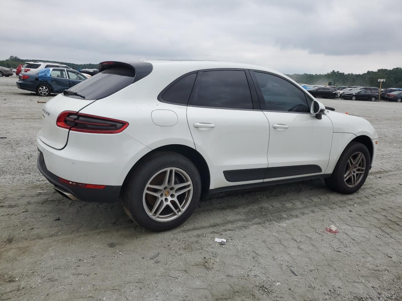2018 Porsche Macan Белый vin: WP1AA2A55JLB03663