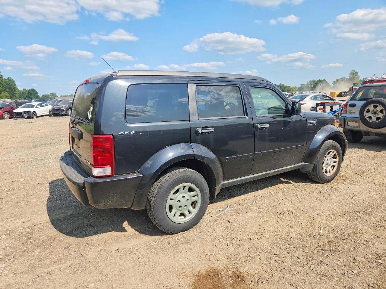 2009 Dodge Nitro Se Black vin: 1D8GU28K99W544092
