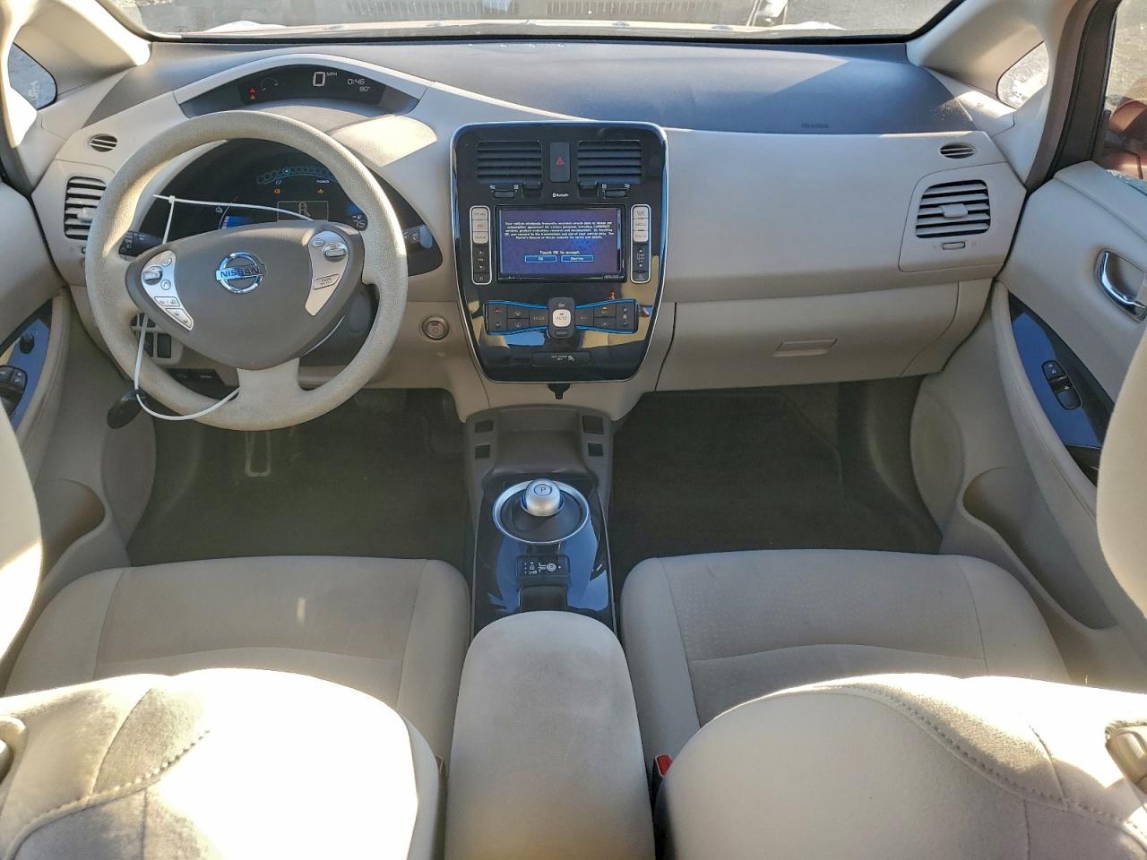 2011 Nissan Leaf Sv Красный vin: JN1AZ0CP7BT003422
