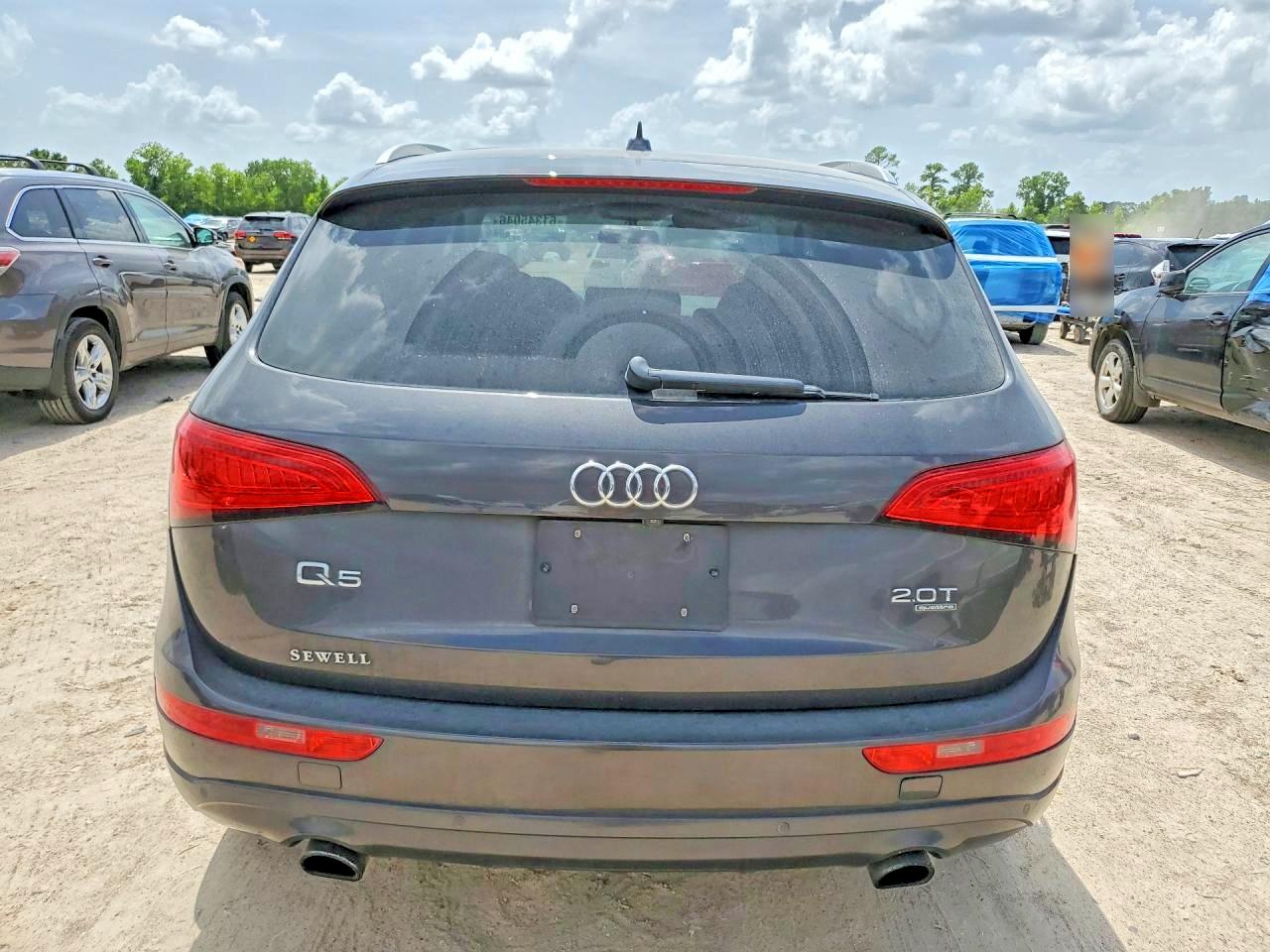 2014 Audi Q5 Premium Plus Gray vin: WA1LFAFP1EA076246