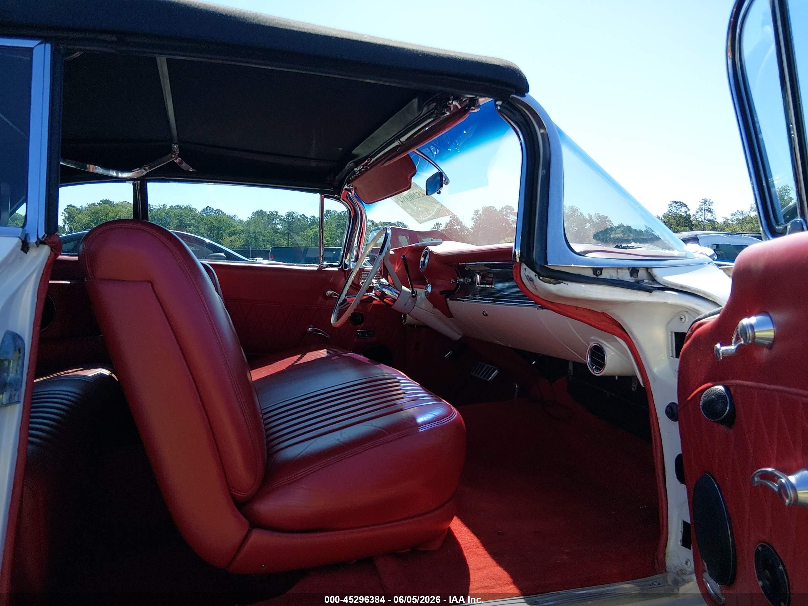 1970 Cadillac Deville White vin: 60F123481