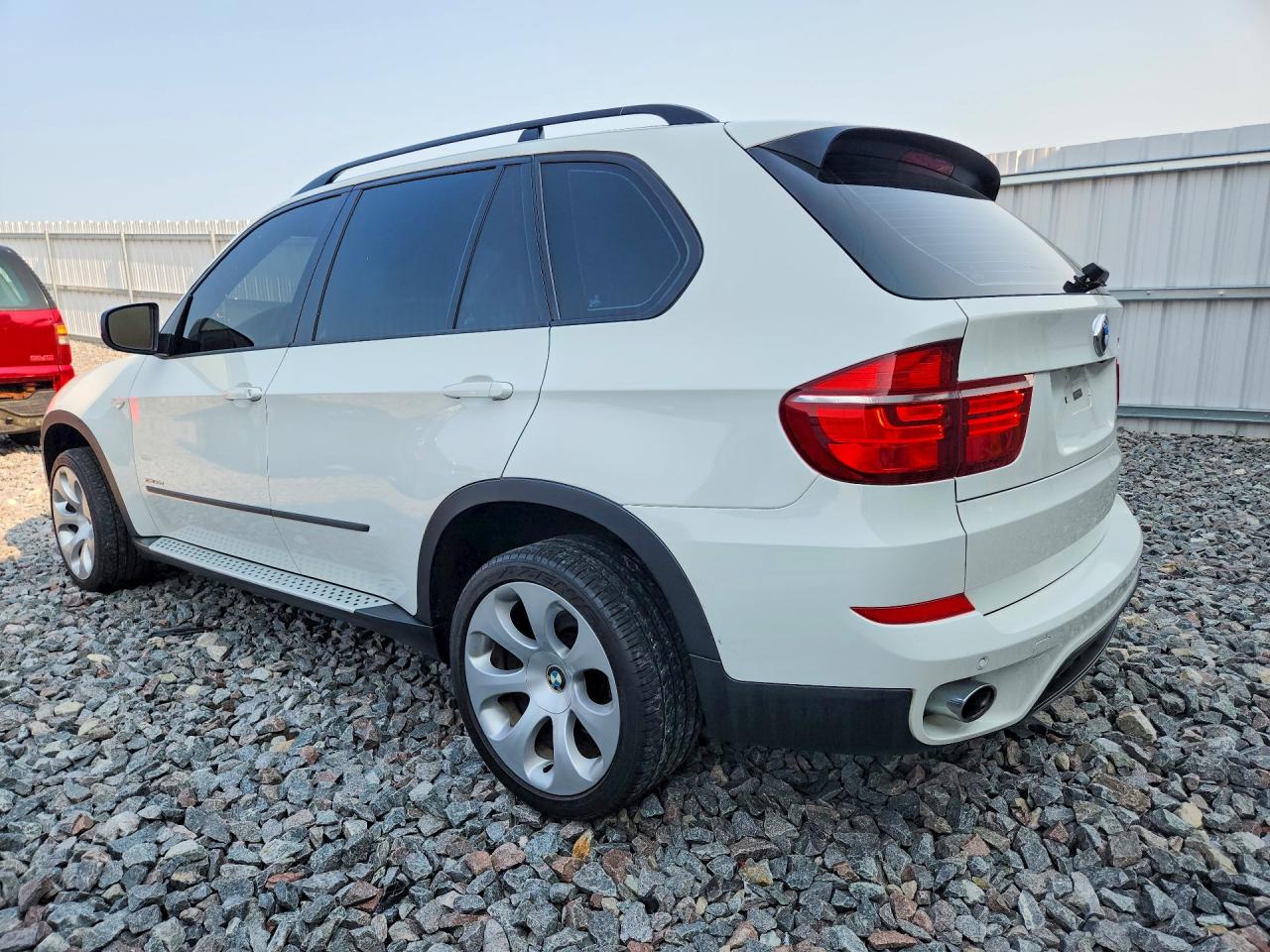 2011 Bmw X5 Xdrive35d White vin: 5UXZW0C59BL660762