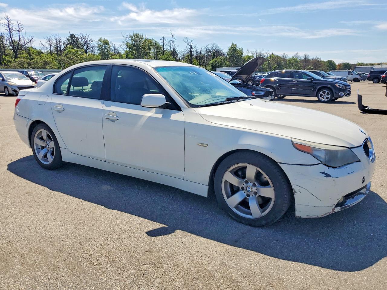 2004 Bmw 525 I Белый vin: WBANA535X4B847963