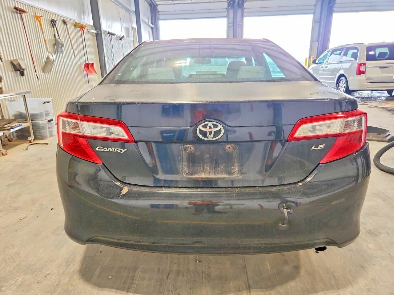 2012 Toyota Camry Le Черный vin: 4T4BF1FK6CR172442