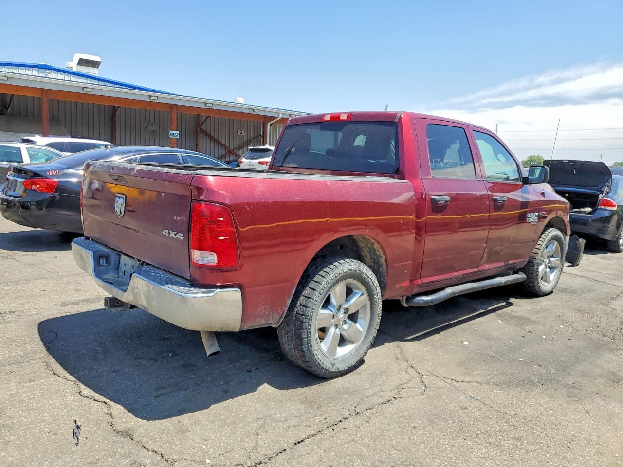 2019 Ram 1500 Classic Tradesman Burgundy vin: 1C6RR7KM7KS724871