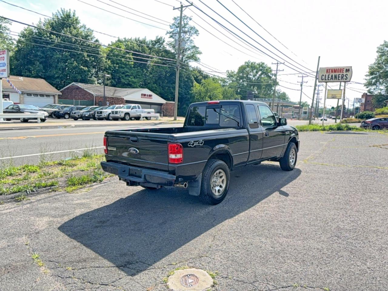 2011 Ford Ranger Super Cab Black vin: 1FTLR4FE8BPB03271