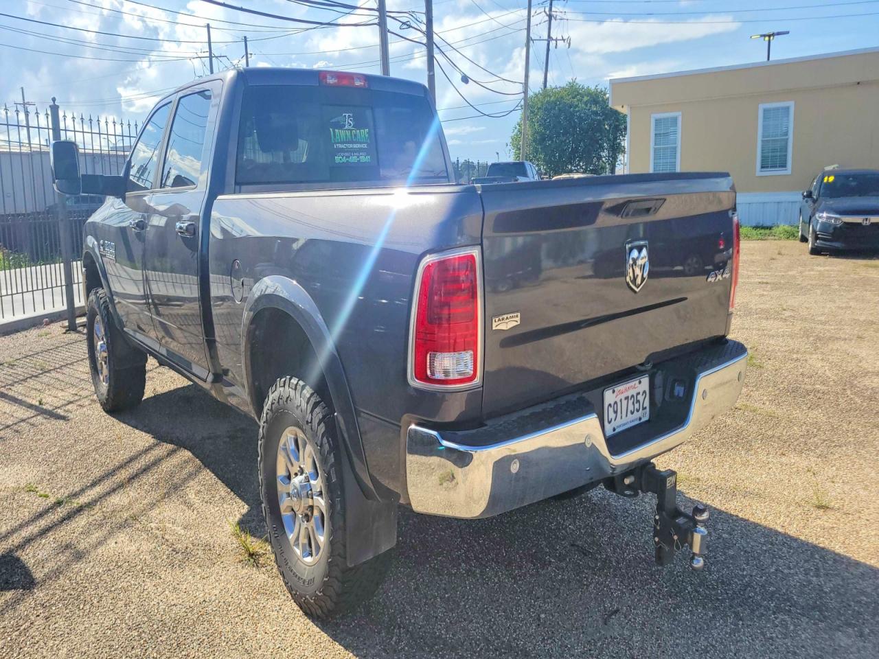 2017 Ram 2500 Laramie Black vin: 3C6UR5FL1HG670581
