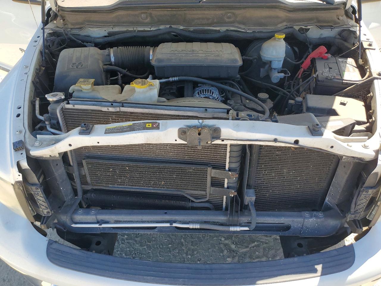 2005 Dodge Ram 1500 St White vin: 1D7HA18N25S174191