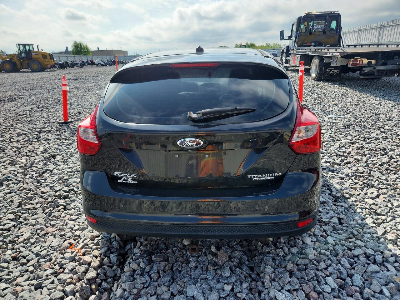 2013 Ford Focus Titanium Black vin: 1FADP3N28DL168505