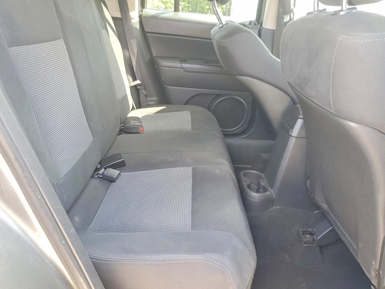 2012 Jeep Patriot Latitude Gray vin: 1C4NJRFB9CD604773