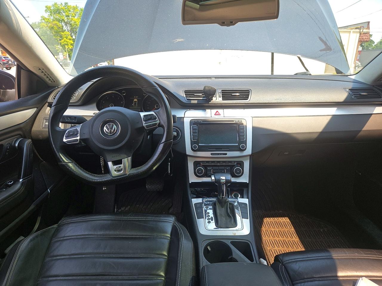 2011 Volkswagen Passat Luxury Черный vin: WVWHN9AN1BE706967