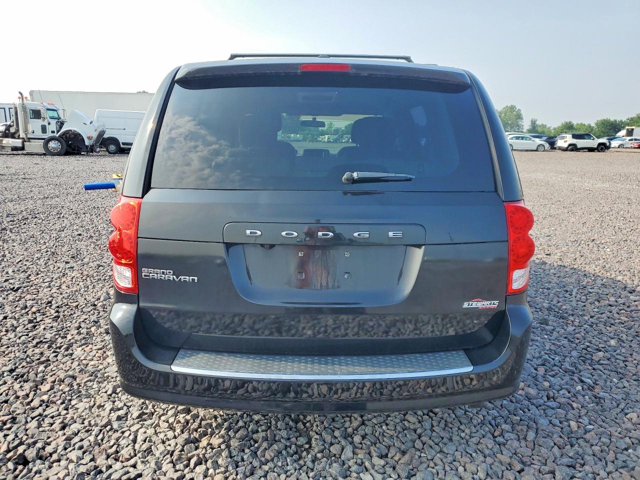 2011 Dodge Grand Caravan Crew Черный vin: 2D4RN5DG5BR693074