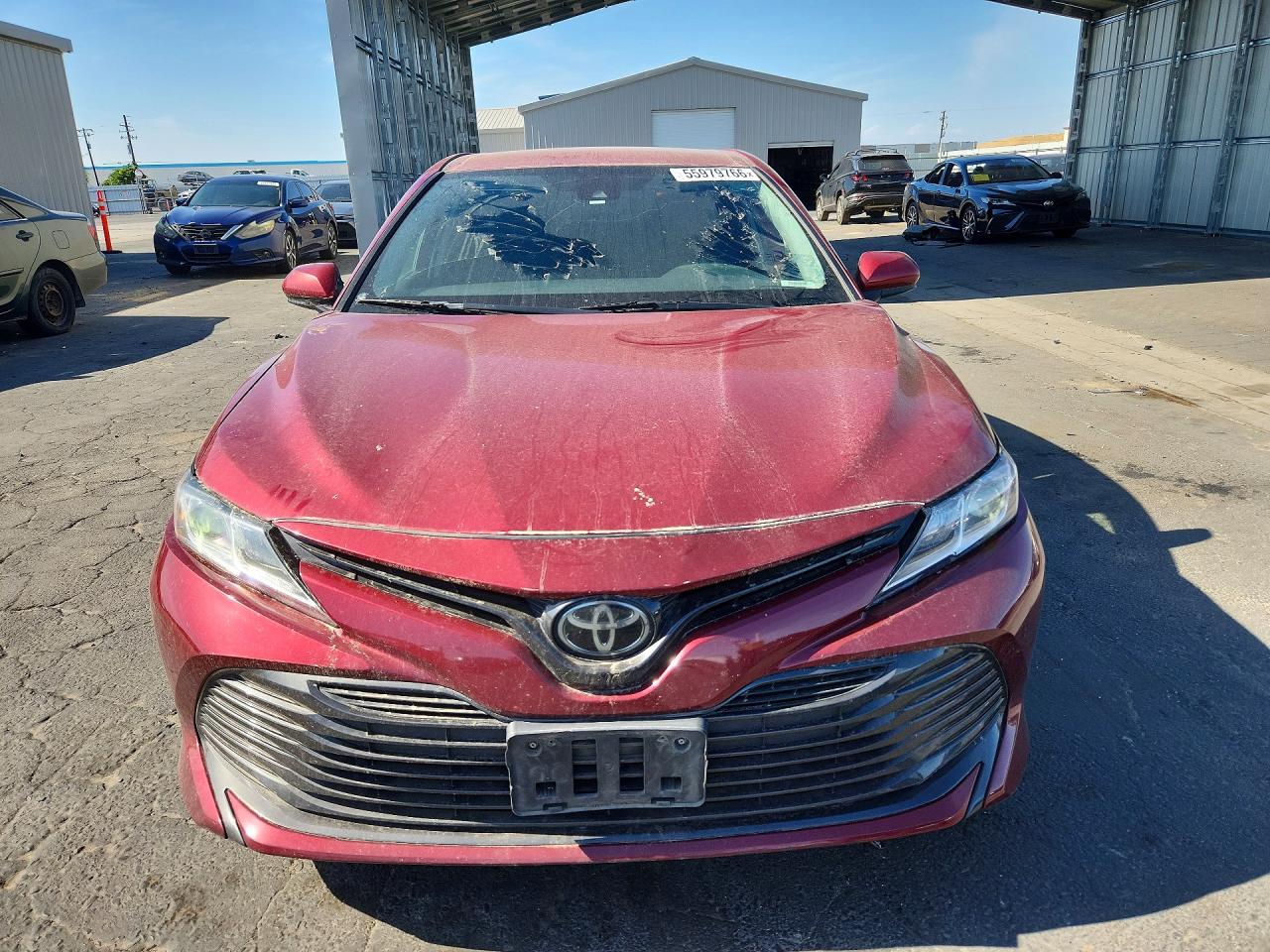 2020 Toyota Camry Le Red vin: 4T1C11AKXLU334674