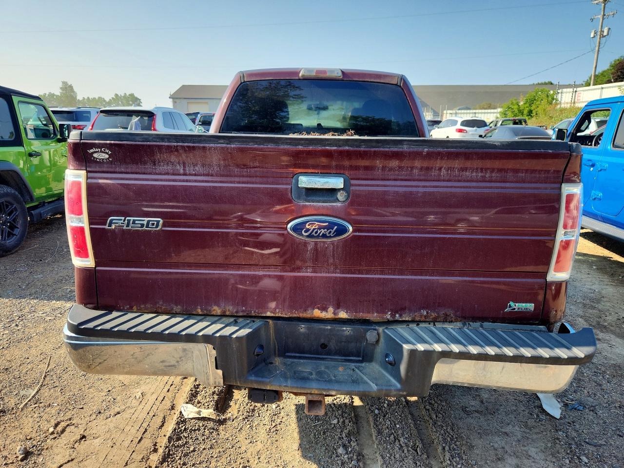 2010 Ford F150 Super Cab Burgundy vin: 1FTFX1EV9AFA86469