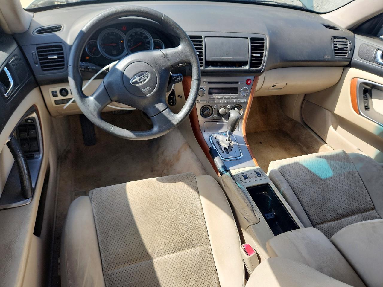 2005 Subaru Legacy Outback 2.5i Бежевый vin: 4S4BP61C457345039