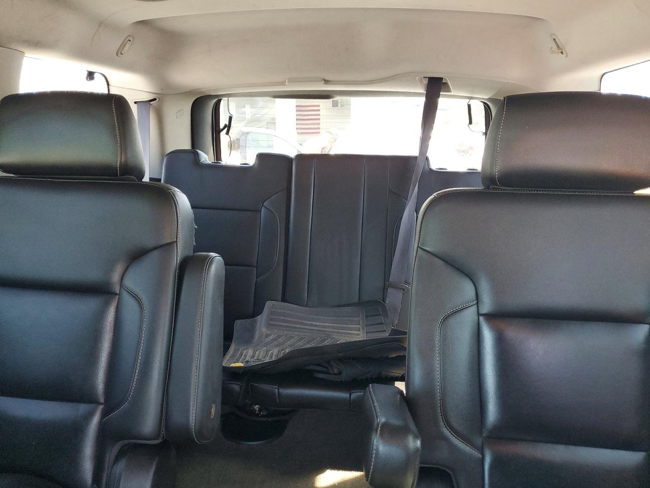 2015 Chevrolet Tahoe K1500 Lt Черный vin: 1GNSKBKC5FR195174