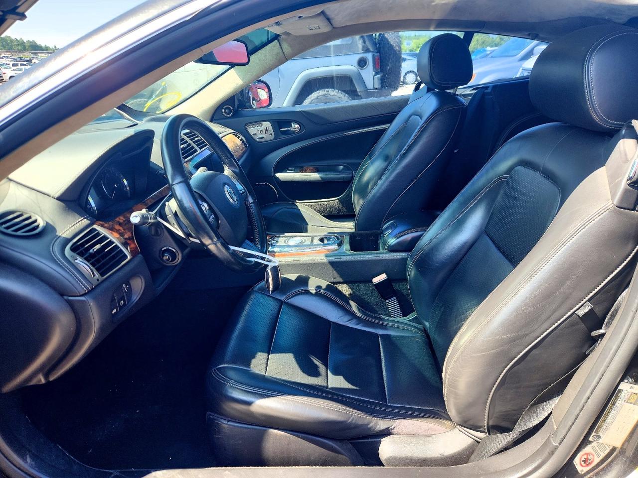 2010 Jaguar Xk Portfolio Black vin: SAJWA4FB1ALB37296