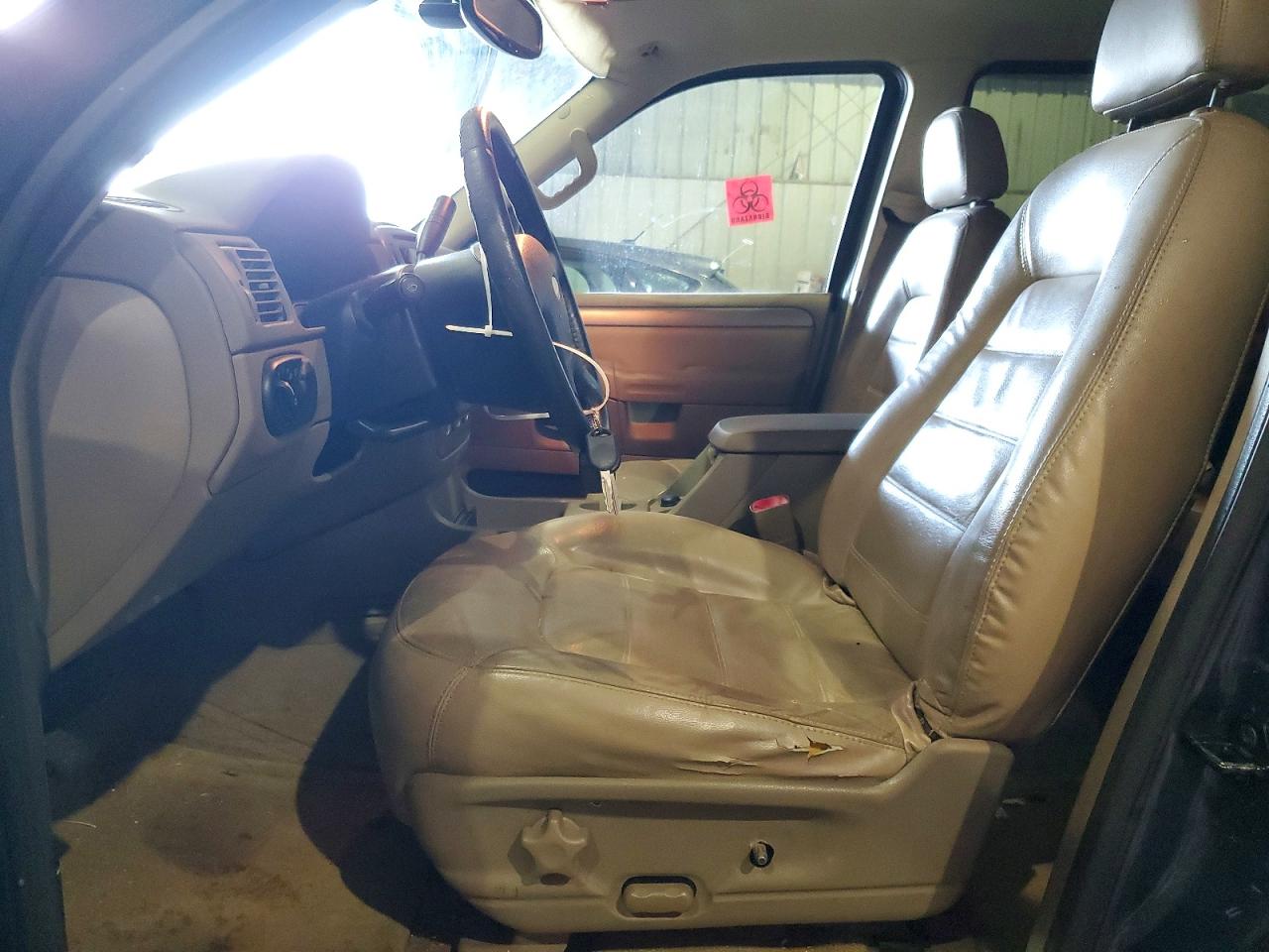 2004 Ford Explorer Xlt Blue vin: 1FMZU63K04UB32455