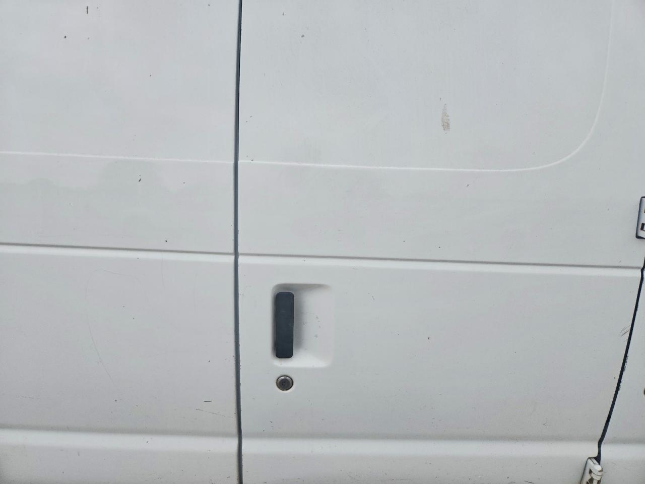 2008 Ford Econoline E250 Van White vin: 1FTNE24W68DA29072