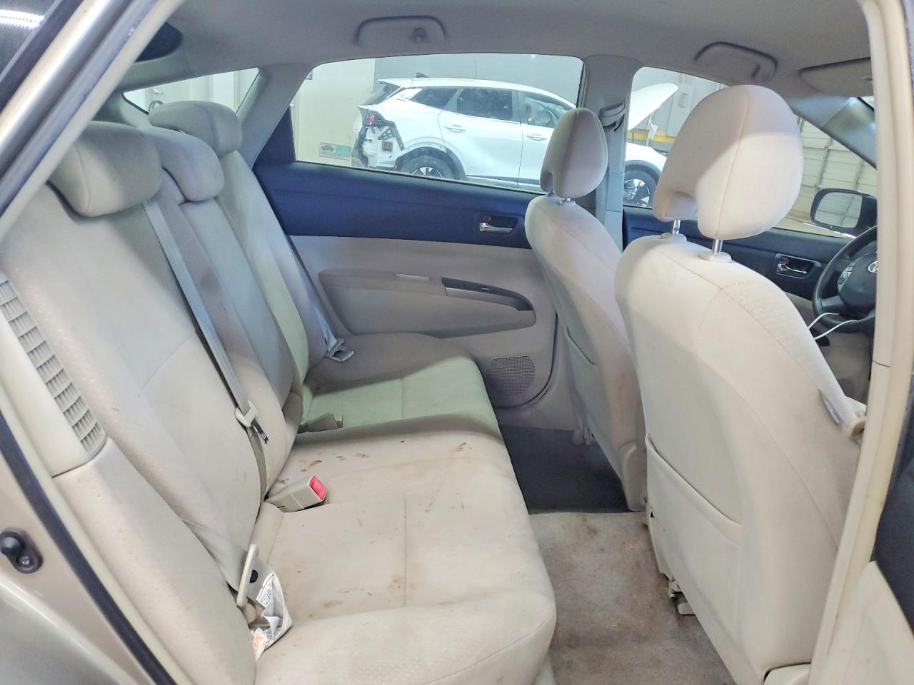 2008 Toyota Prius Base Gold vin: JTDKB20U683361986