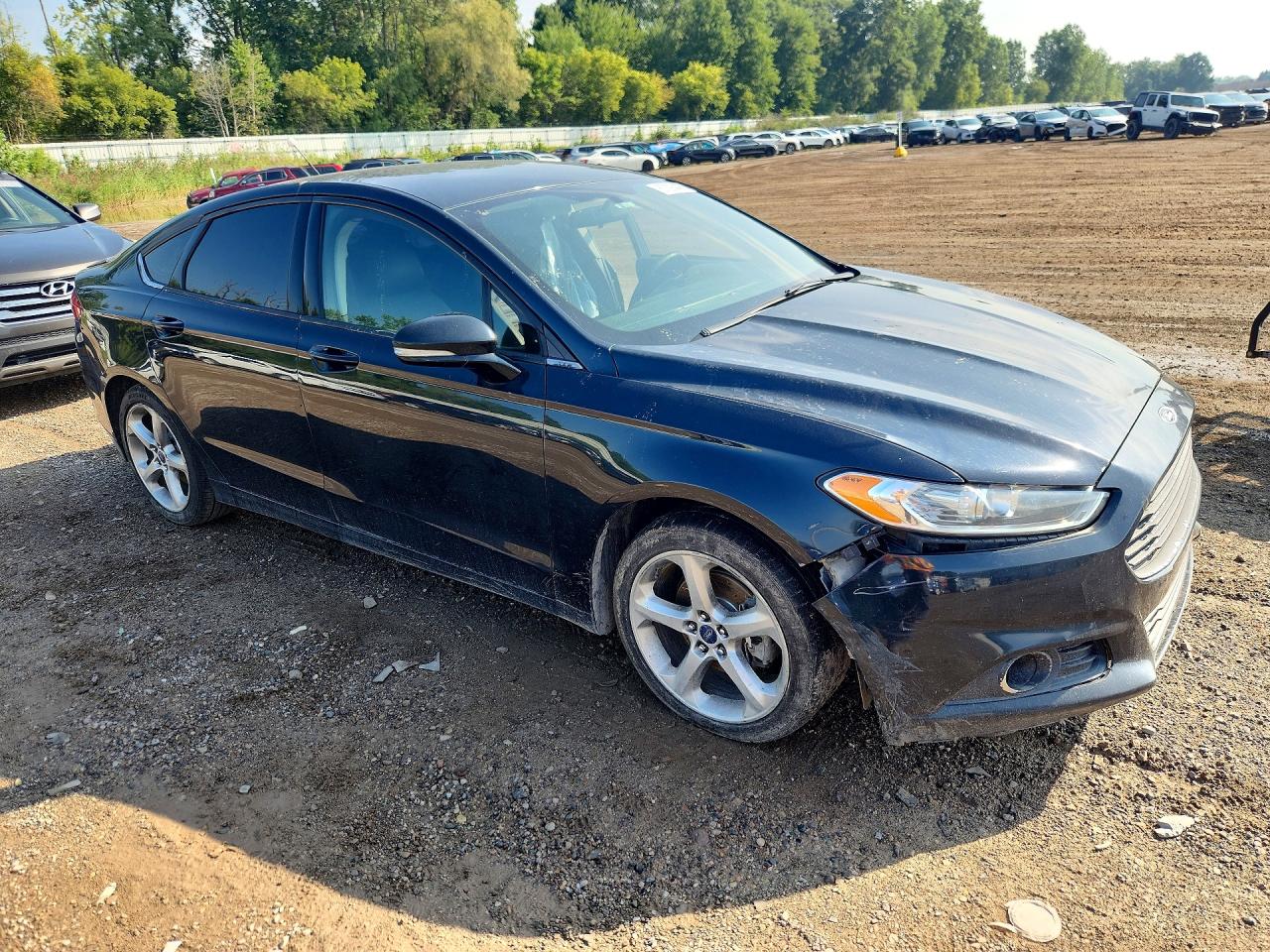 2014 Ford Fusion Se Silver vin: 3FA6P0H75ER389741