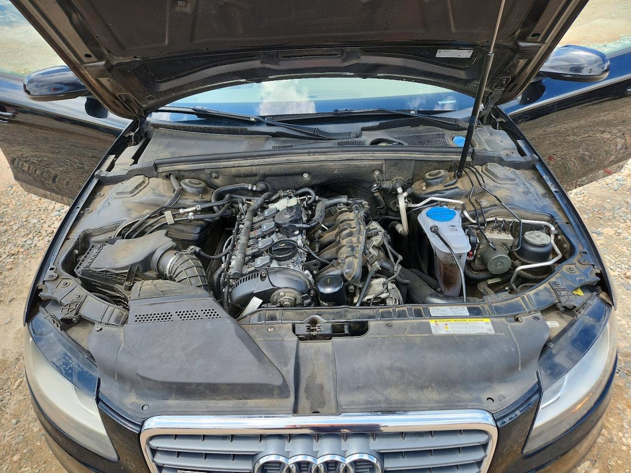 2012 Audi A4 Premium Черный vin: WAUBFAFLXCN005872