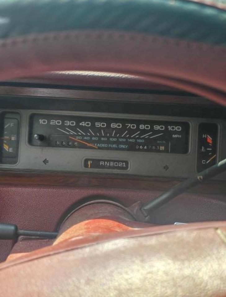 1992 Chevrolet Caprice Classic Ltz Красный vin: 1G1BN53E9NW114655