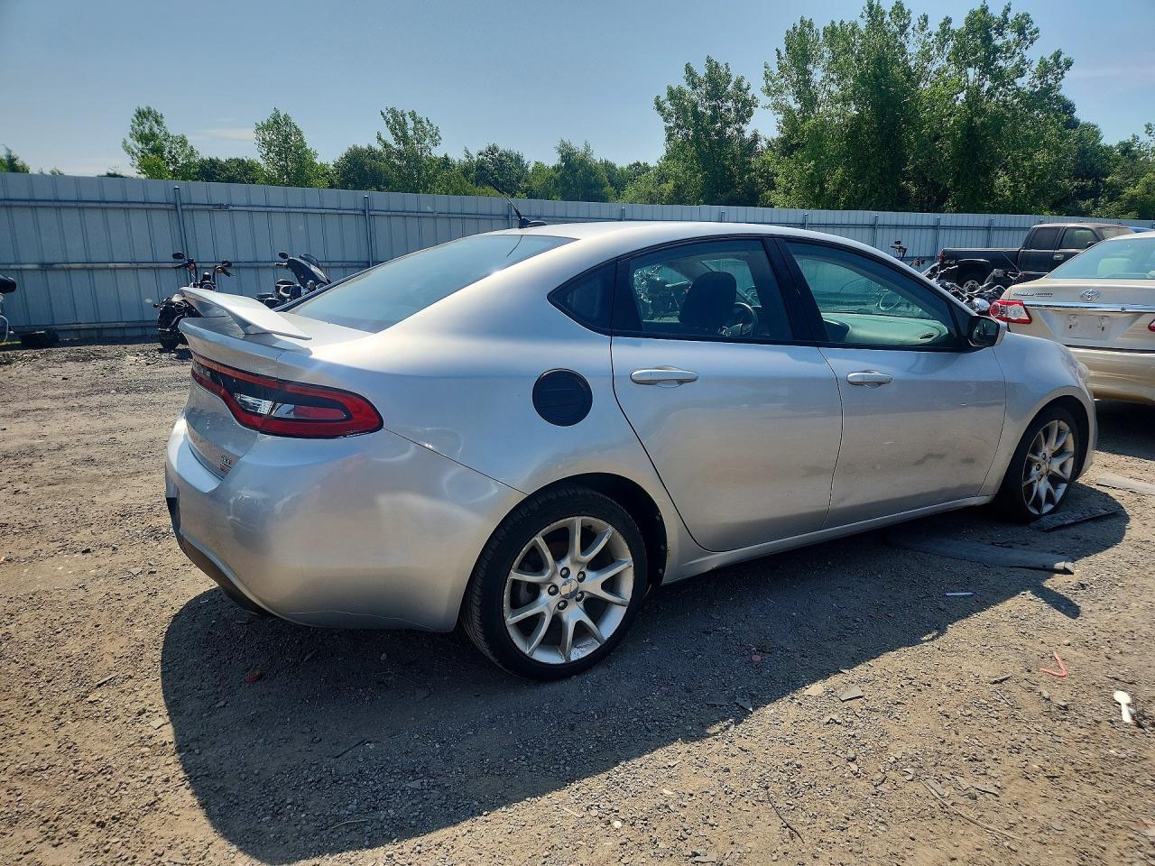 2013 Dodge Dart Sxt Silver vin: 1C3CDFBH8DD155468