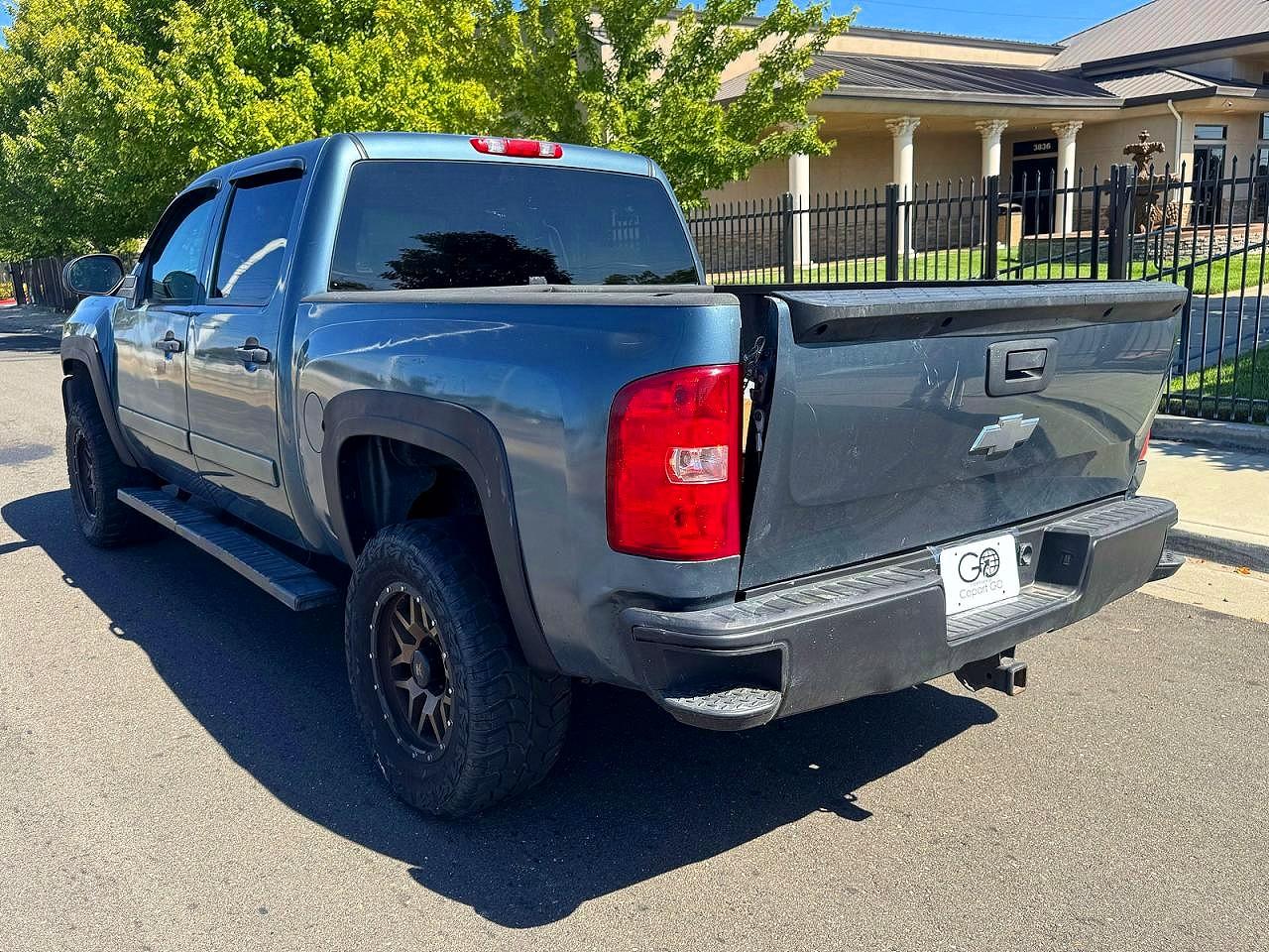 2008 Chevrolet Silverado K1500 Blue vin: 2GCEK13M581173257