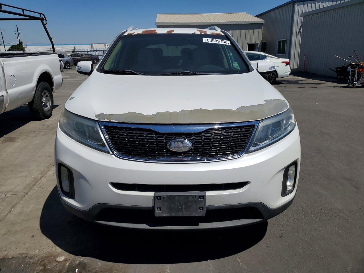 2015 Kia Sorento Lx Белый vin: 5XYKT4A62FG562186