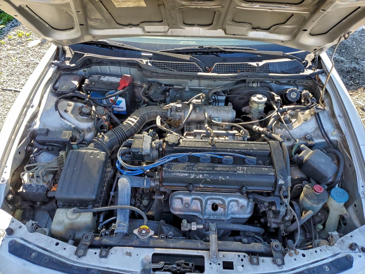 1998 Acura Integra Gs Silver vin: JH4DC4460WS003247