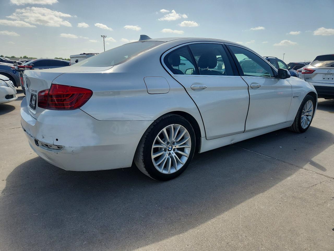 2015 Bmw 528 I White vin: WBA5A5C54FD513869