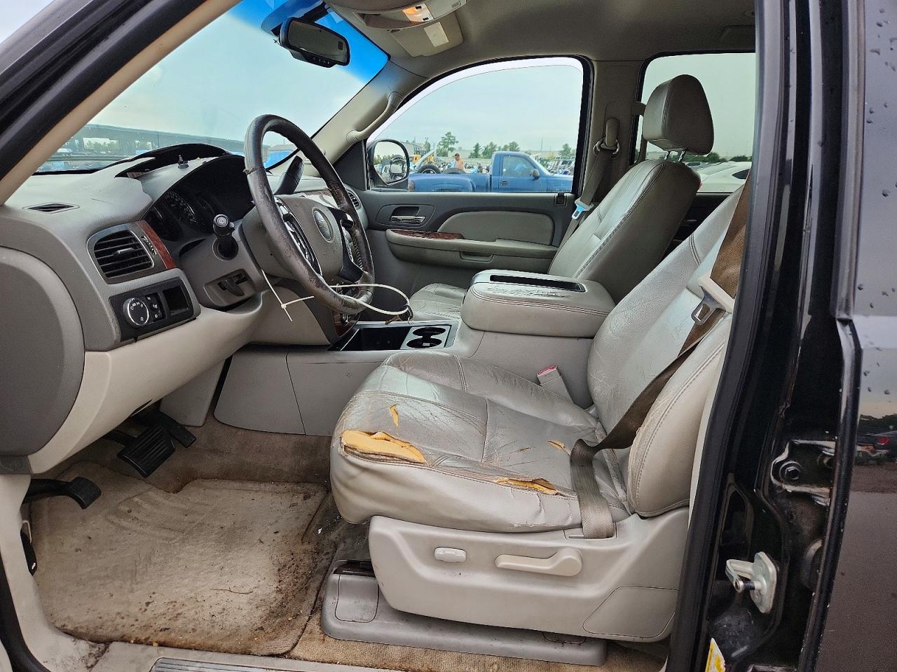 2007 Chevrolet Suburban C1500 Black vin: 3GNFC16J17G106221
